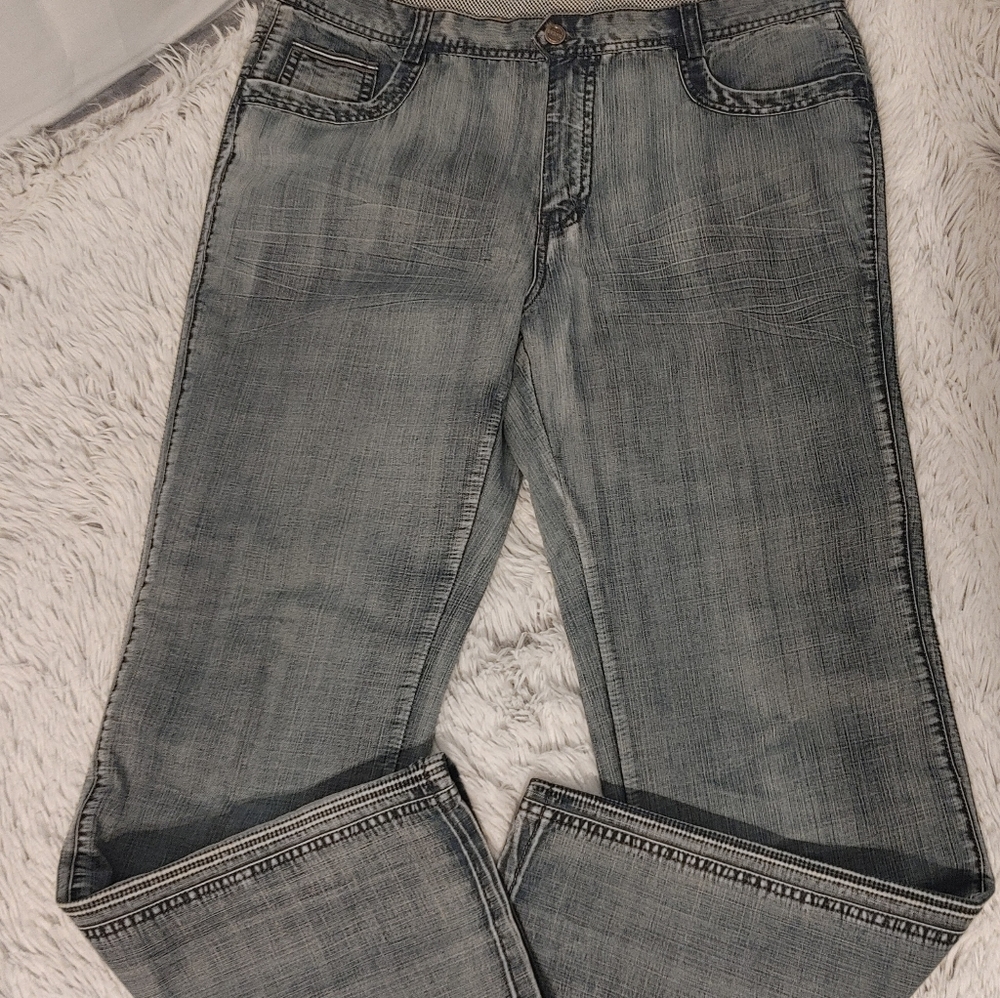 Vouge Men Stylish Jeans